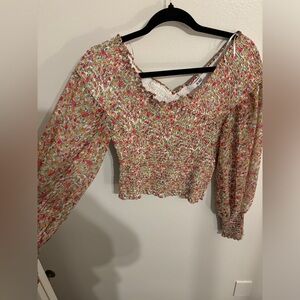 BB Dakota flower top
